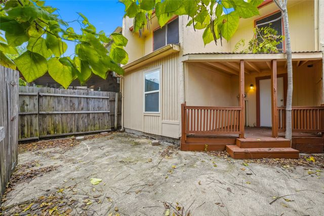 334 Valley Park Drive, Garland, TX 75043