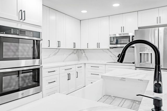 216 Bayberry Drive, Plantation, FL 33317