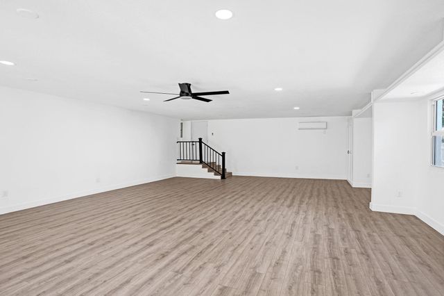 216 Bayberry Drive, Plantation, FL 33317