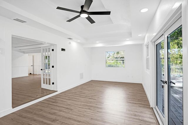 216 Bayberry Drive, Plantation, FL 33317