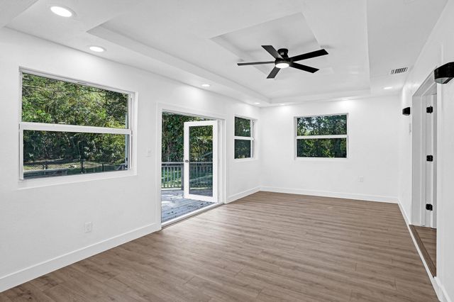 216 Bayberry Drive, Plantation, FL 33317