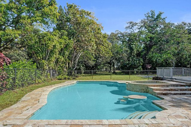 216 Bayberry Drive, Plantation, FL 33317