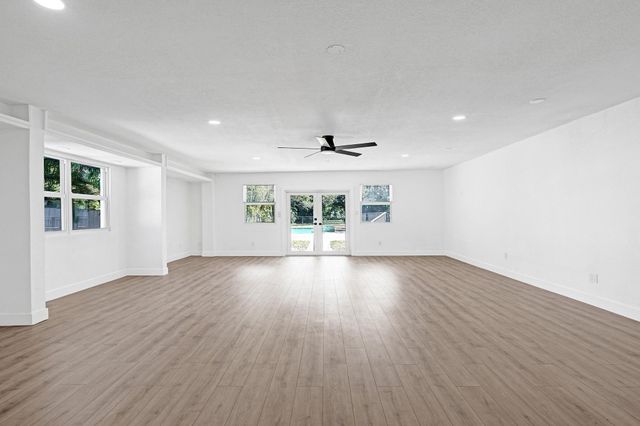 216 Bayberry Drive, Plantation, FL 33317