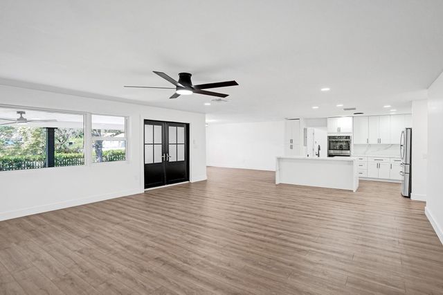 216 Bayberry Drive, Plantation, FL 33317