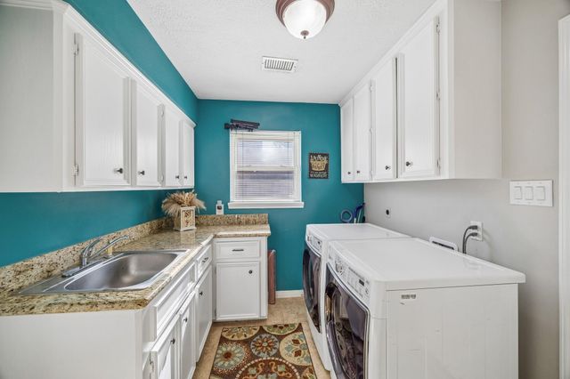 7611 Heritage Pines Drive, Humble, TX 77346