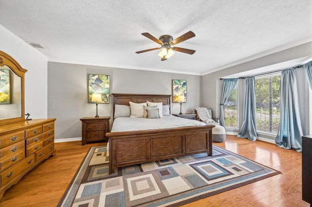 7611 Heritage Pines Drive, Humble, TX 77346