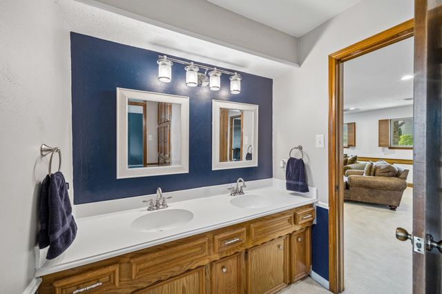 7611 Heritage Pines Drive, Humble, TX 77346