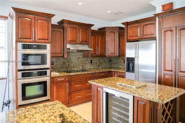 16473 SW 59th Ter, Miami, FL 33193