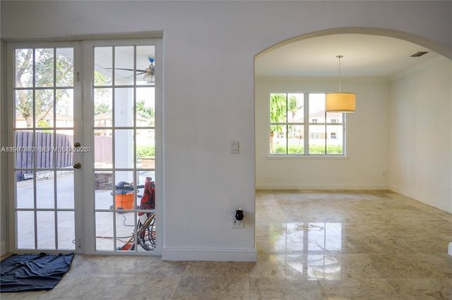 16473 SW 59th Ter, Miami, FL 33193