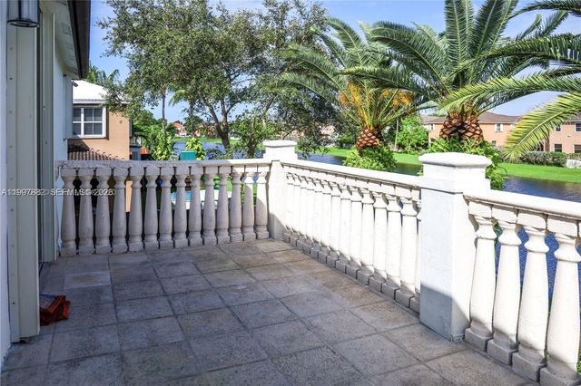 16473 SW 59th Ter, Miami, FL 33193