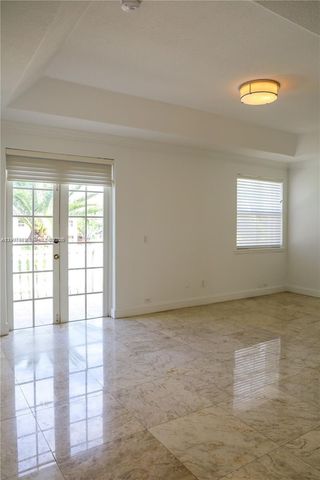 16473 SW 59th Ter, Miami, FL 33193