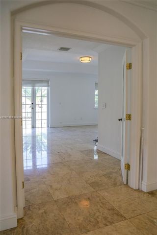 16473 SW 59th Ter, Miami, FL 33193