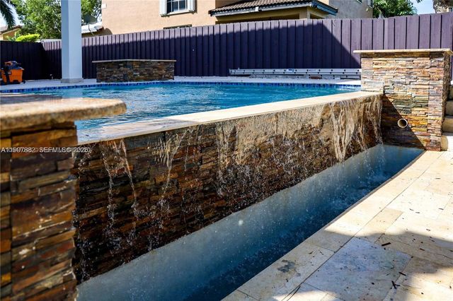 16473 SW 59th Ter, Miami, FL 33193