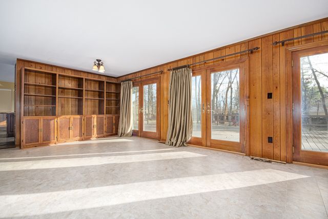 4715 Richview Road, Mt Vernon, IL 62864