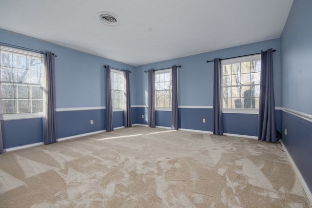 4715 Richview Road, Mt Vernon, IL 62864