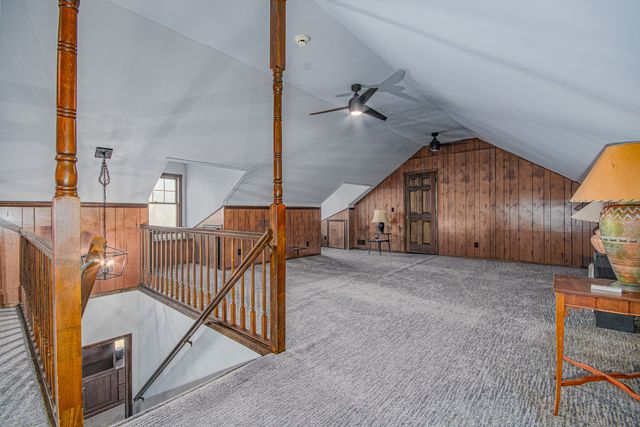 4715 Richview Road, Mt Vernon, IL 62864