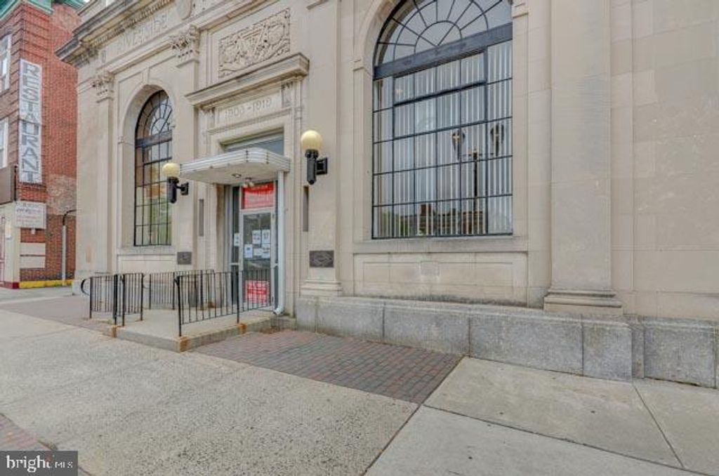 2 E SCOTT ST #SUITE 100, Riverside, NJ 08075