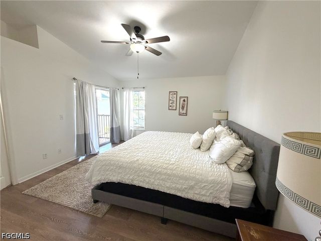 3740 Fieldstone BLVD 104, Naples, FL 34109