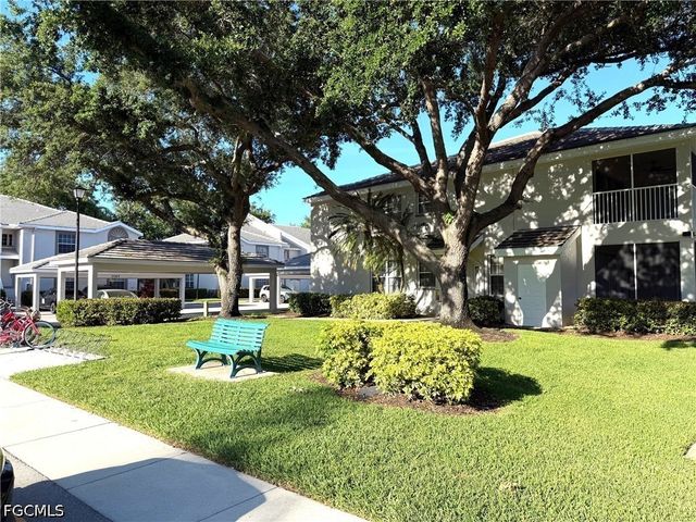 3740 Fieldstone BLVD 104, Naples, FL 34109