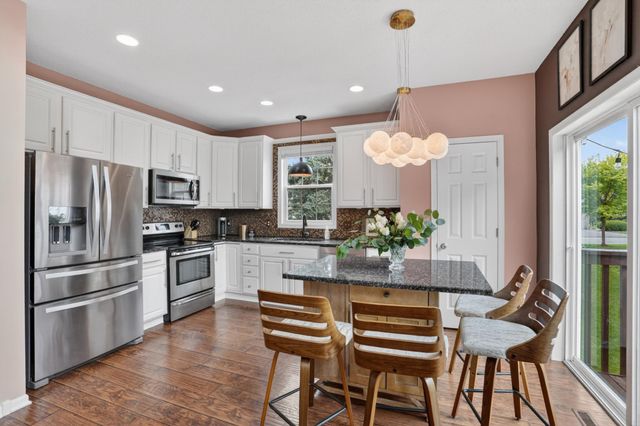 15277 Florist Circle, Apple Valley, MN 55124