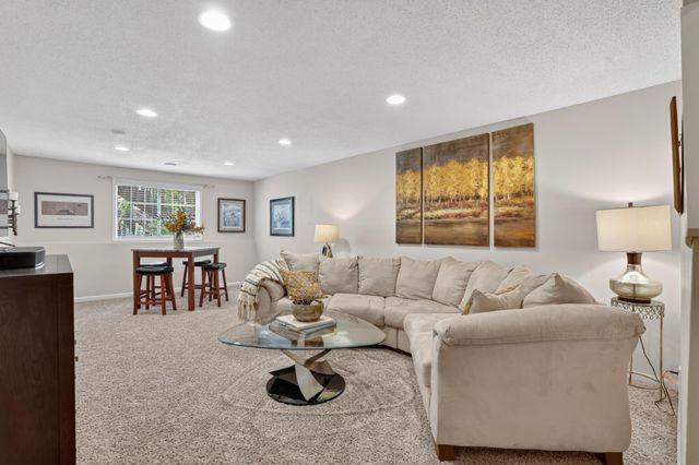 15277 Florist Circle, Apple Valley, MN 55124