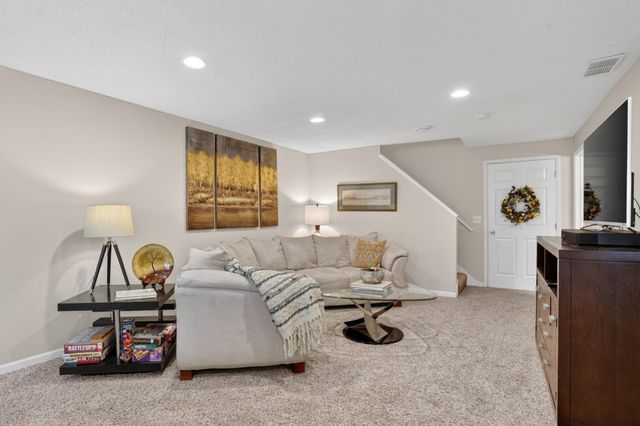 15277 Florist Circle, Apple Valley, MN 55124