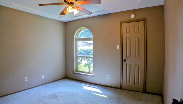 5409 Inglewood Lane, Arlington, TX 76016