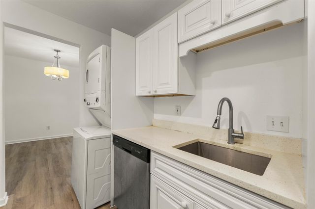 12633 Memorial Drive 57, Houston, TX 77024