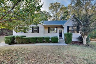 132 Hickory View Lane, Acworth, GA 30101