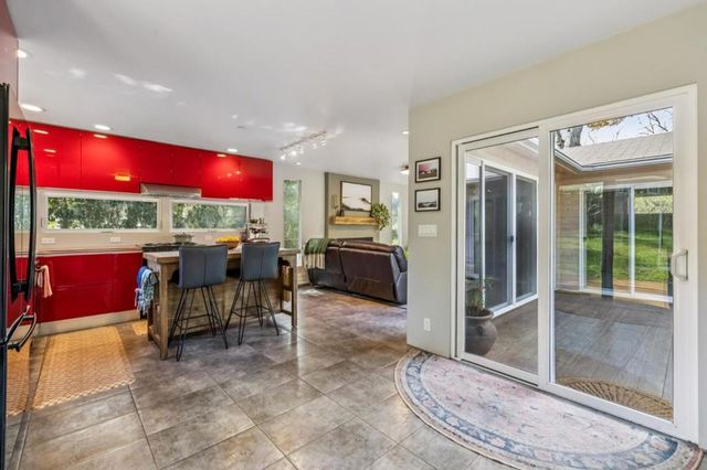 50 Escondido Place, La Honda, CA 94020