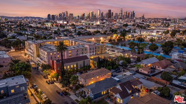 1335 E 21st Street, Los Angeles, CA 90011