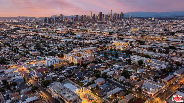 1335 E 21st Street, Los Angeles, CA 90011