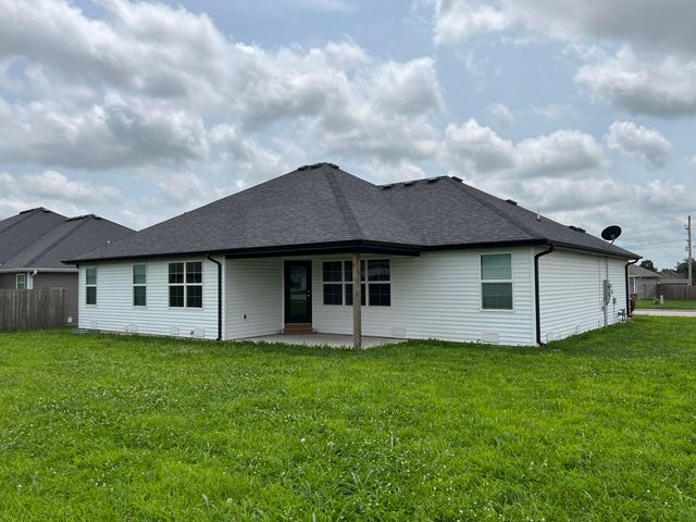 2803 E Auburn Hills Street, Republic, MO 65738