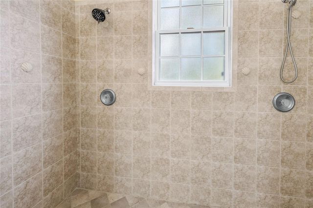 546 26TH AVENUE N, St Petersburg, FL 33704