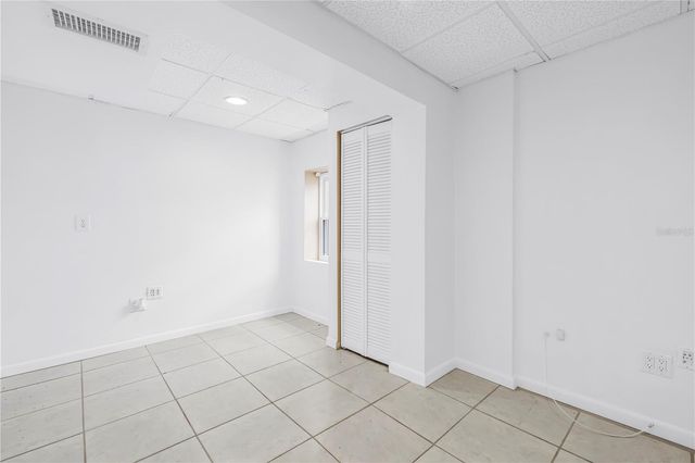 546 26TH AVENUE N, St Petersburg, FL 33704