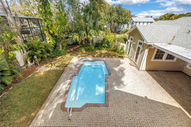 546 26TH AVENUE N, St Petersburg, FL 33704