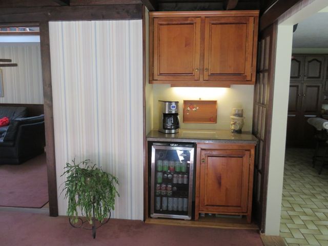 23 Donna Dr, Hanover, MA 02339