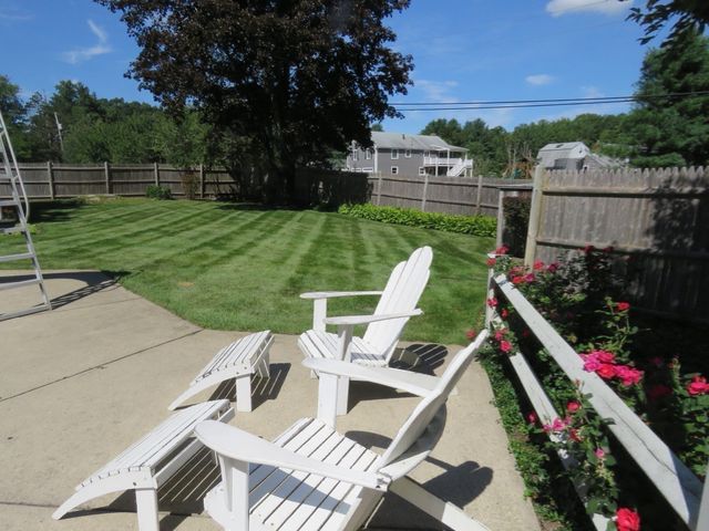 23 Donna Dr, Hanover, MA 02339