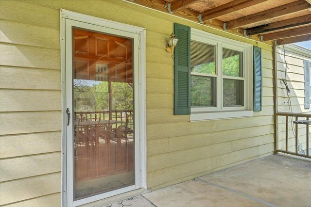 3302 Troxell RD, Roanoke, VA 24014