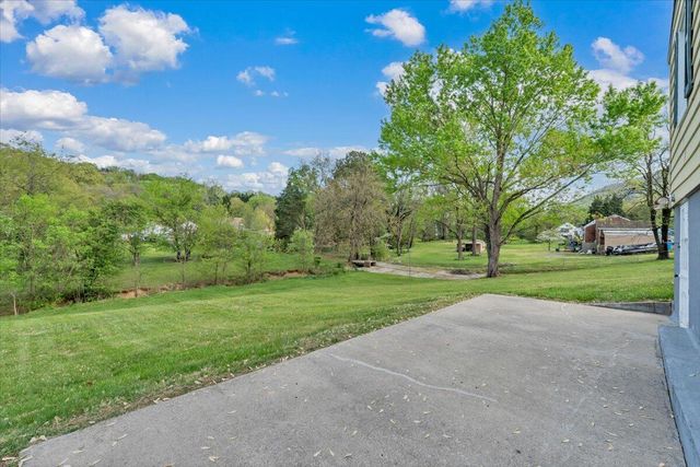 3302 Troxell RD, Roanoke, VA 24014