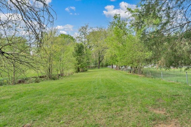 3302 Troxell RD, Roanoke, VA 24014