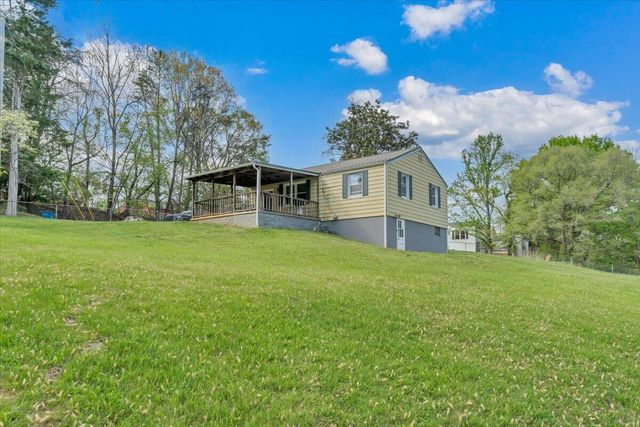 3302 Troxell RD, Roanoke, VA 24014