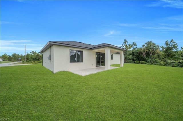 2719 33RD ST W, Lehigh Acres, FL 33971