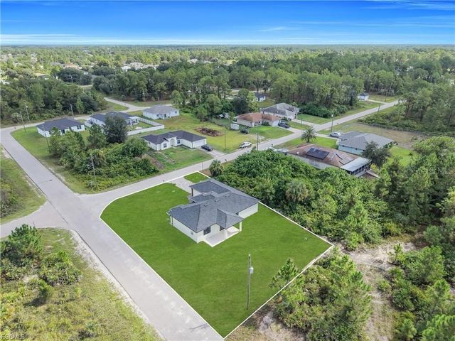 2719 33RD ST W, Lehigh Acres, FL 33971