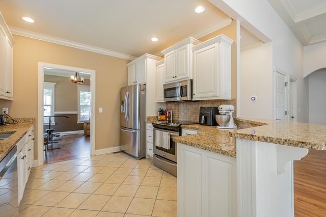 1857 Holly Oak Lane, Chattanooga, TN 37421