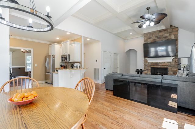 1857 Holly Oak Lane, Chattanooga, TN 37421
