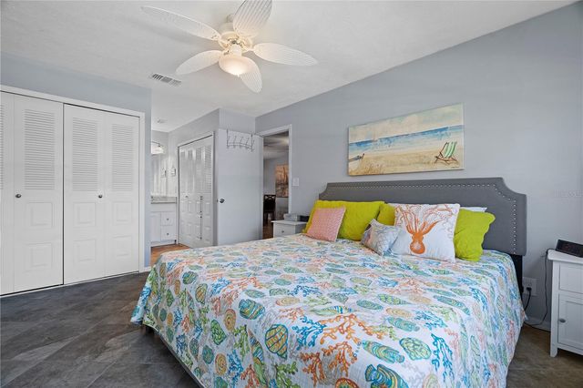 340 CAUSEWAY BOULEVARD 104, Dunedin, FL 34698