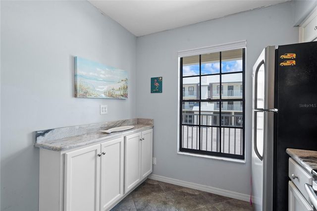 340 CAUSEWAY BOULEVARD 104, Dunedin, FL 34698