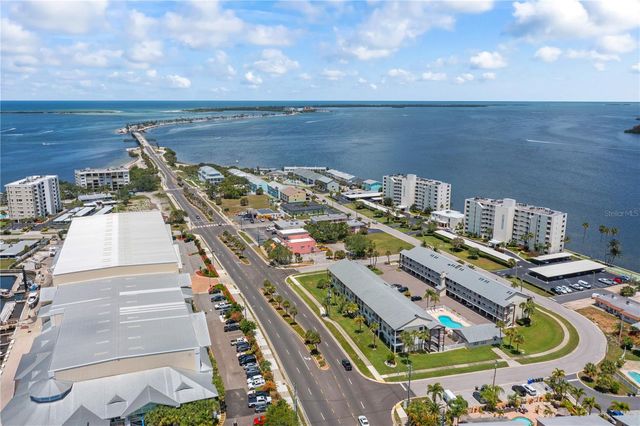340 CAUSEWAY BOULEVARD 104, Dunedin, FL 34698
