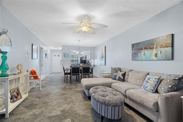 340 CAUSEWAY BOULEVARD 104, Dunedin, FL 34698